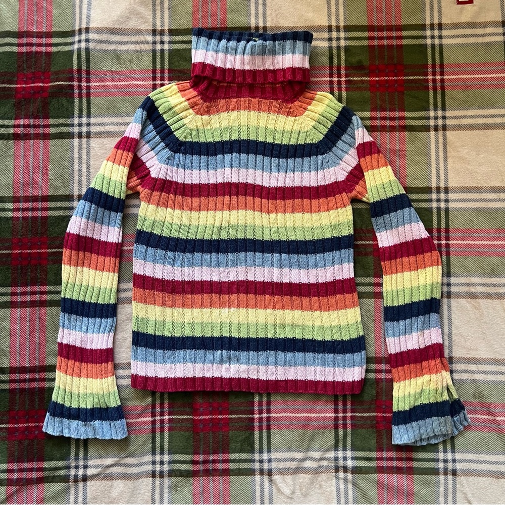 90’s rainbow striped turtle neck!